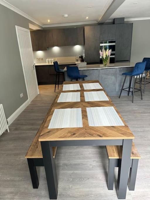 Vakantiehuis Cameron Coach House Modern In Murrayfield *